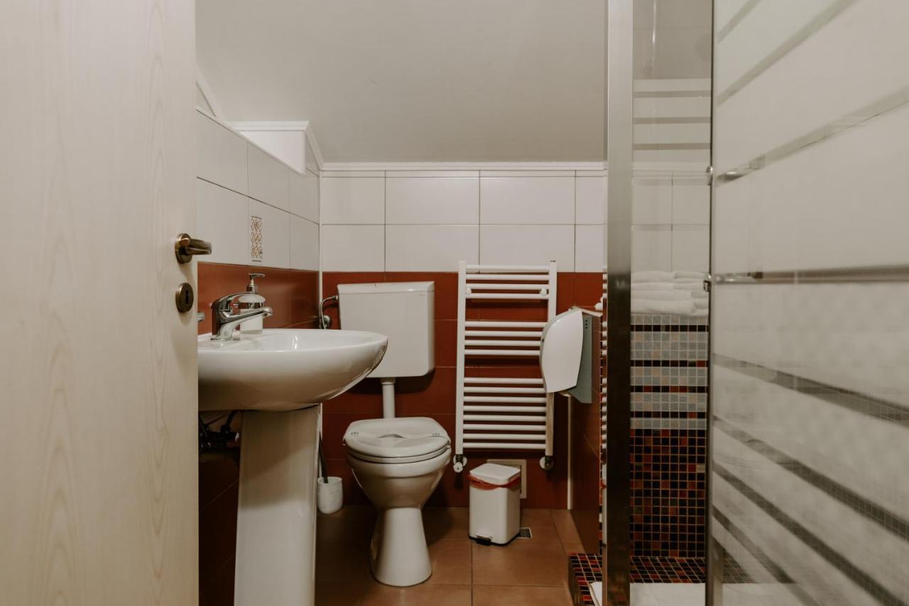 Motel Casa Maria Magdalena Lipova Esterno foto